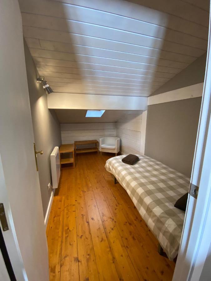 Acogedora Buardilla Duplex 6 Pax Apartman Incles Kültér fotó