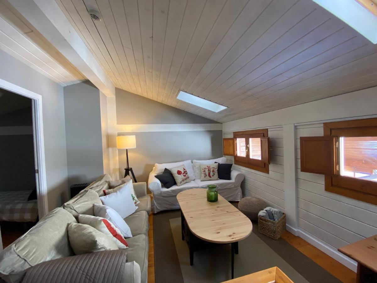 Acogedora Buardilla Duplex 6 Pax Apartman Incles Kültér fotó