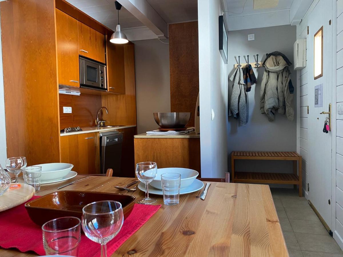 Acogedora Buardilla Duplex 6 Pax Apartman Incles Kültér fotó